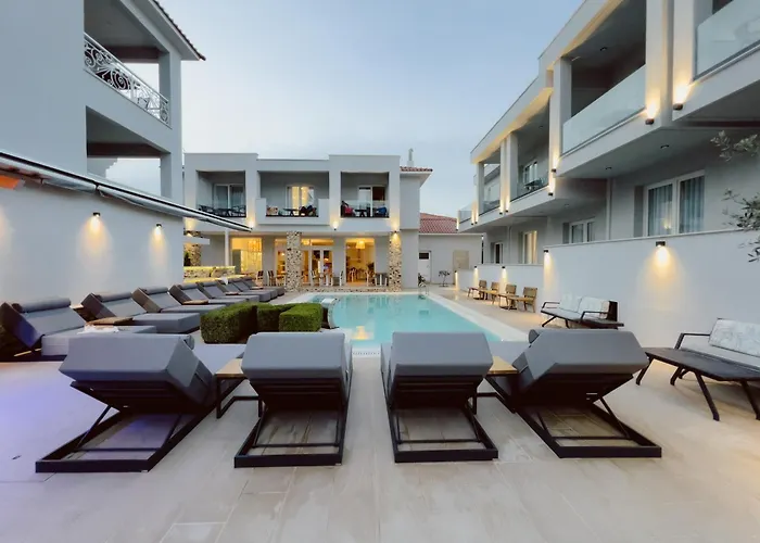 Metsikas Residence